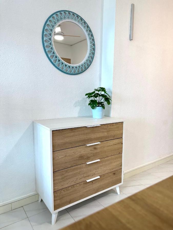 Face A La Mer - Vue Epique, Climatisation, Wifi, Draps Inclus Empuriabrava Esterno foto